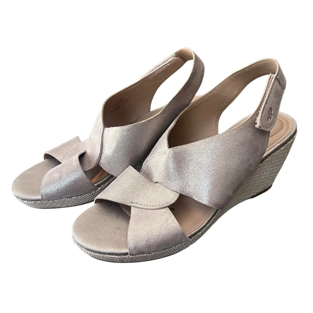 Hush Puppies Bronze Metallic Wedge Sandals 9.5
